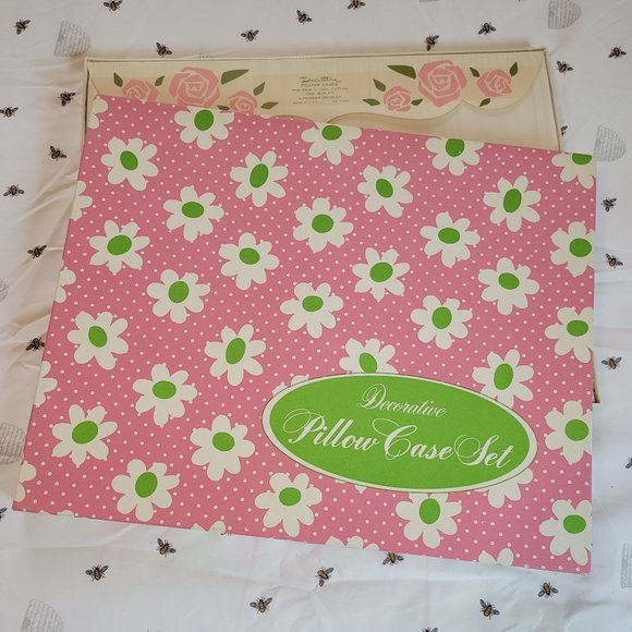 Pillow Case Boxed Set Mid Century, Embroidery, SEALED  USA - Picture 2 of 6